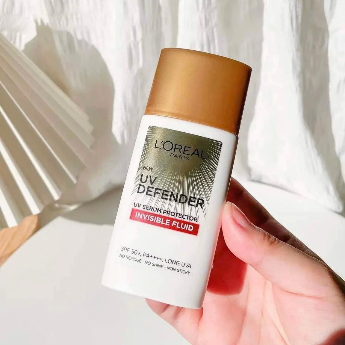 Kem Chống Nắng Loreal Invisible Fluid SPF 50+ 50m