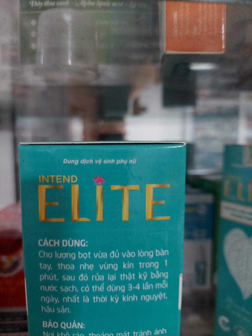 Dung dịch vệ sinh phụ nữ Intend Elite, chai 150ml