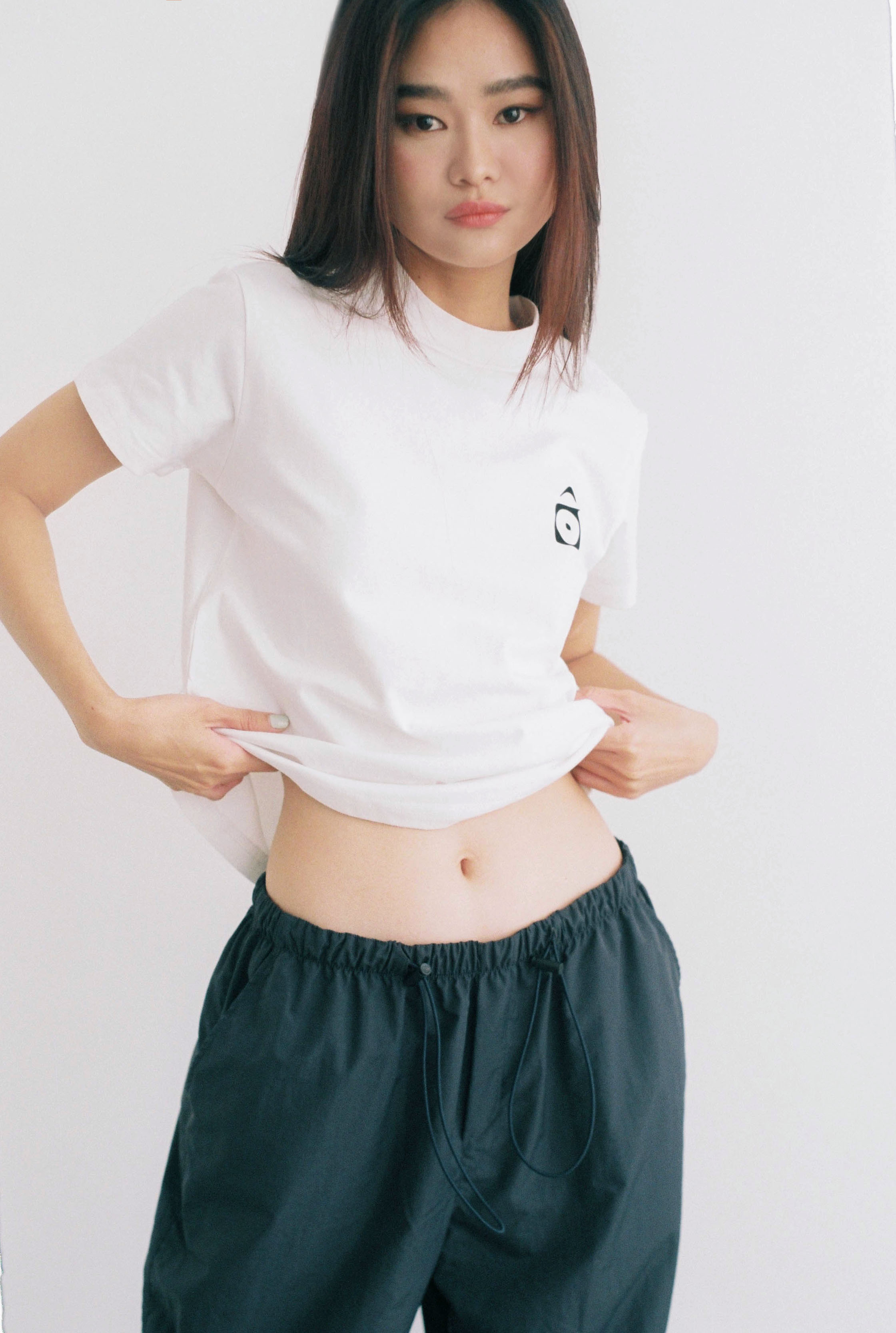 OLALASTUDIO Áo thun Baby Tee ÔLàla in chữ basic