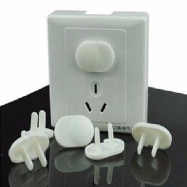 SET 5 NÚT BỊT Ổ ĐIỆN CHỐNG GIẬT AN TOÀN CHO BÉ