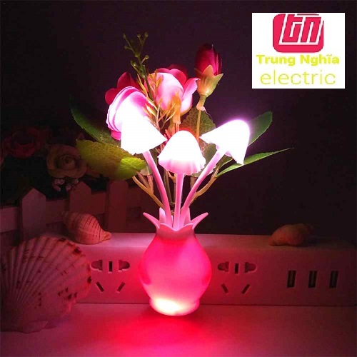 Đèn ngủ led cảm ứng hoa hồng tự đổi màu