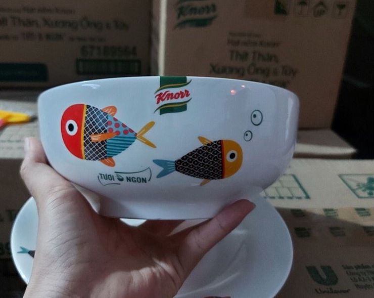Tô - đĩa sứ hoạ tiết cá 18cm - 20cm
