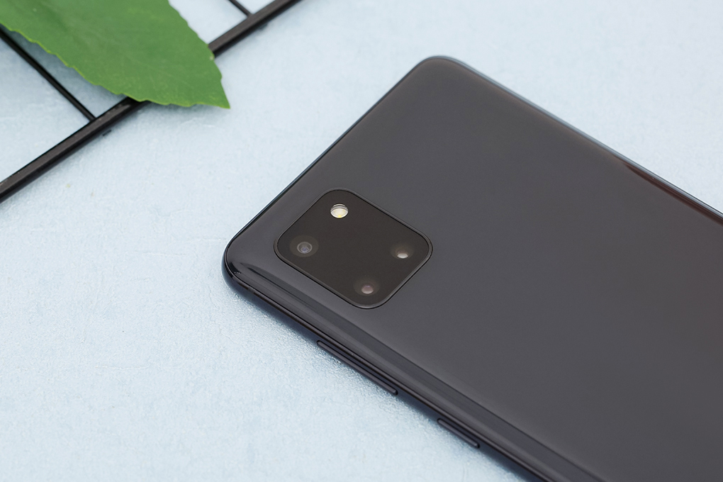 NEW Samsung galaxy note 10 lite, điện thoại samsung galaxy note 10 lite, galaxy note 10, samsung note 10, điện thoại giá rẻ, điện thoại giá tầm trung, pin tyraau, sạc nhanh.