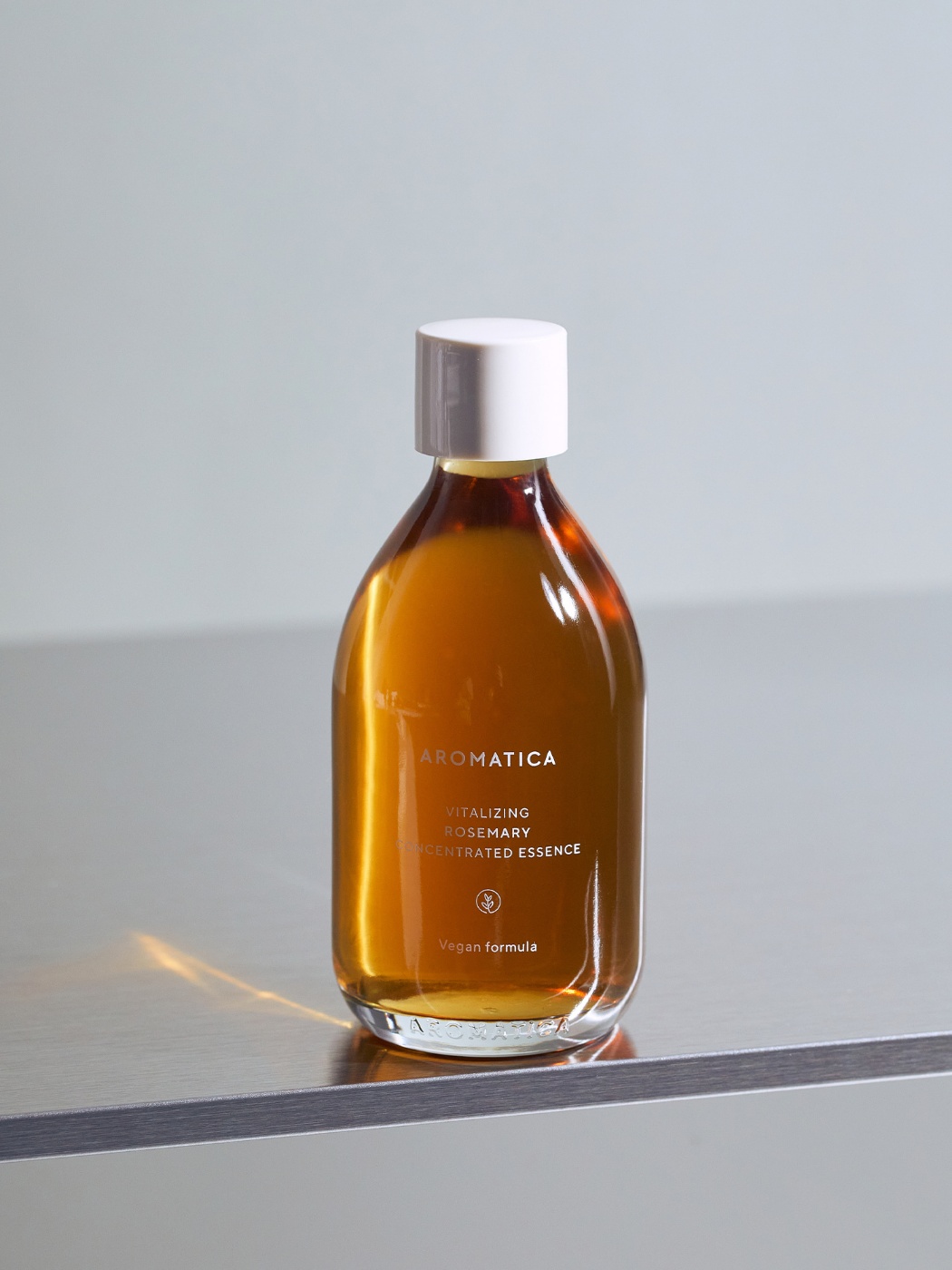 [Nhacuabeautyholic] [DATE T11/2025]  Nước dưỡng cô đặc AROMATICA VITALIZING ROSEMARY CONCENTRATED ESSENCE