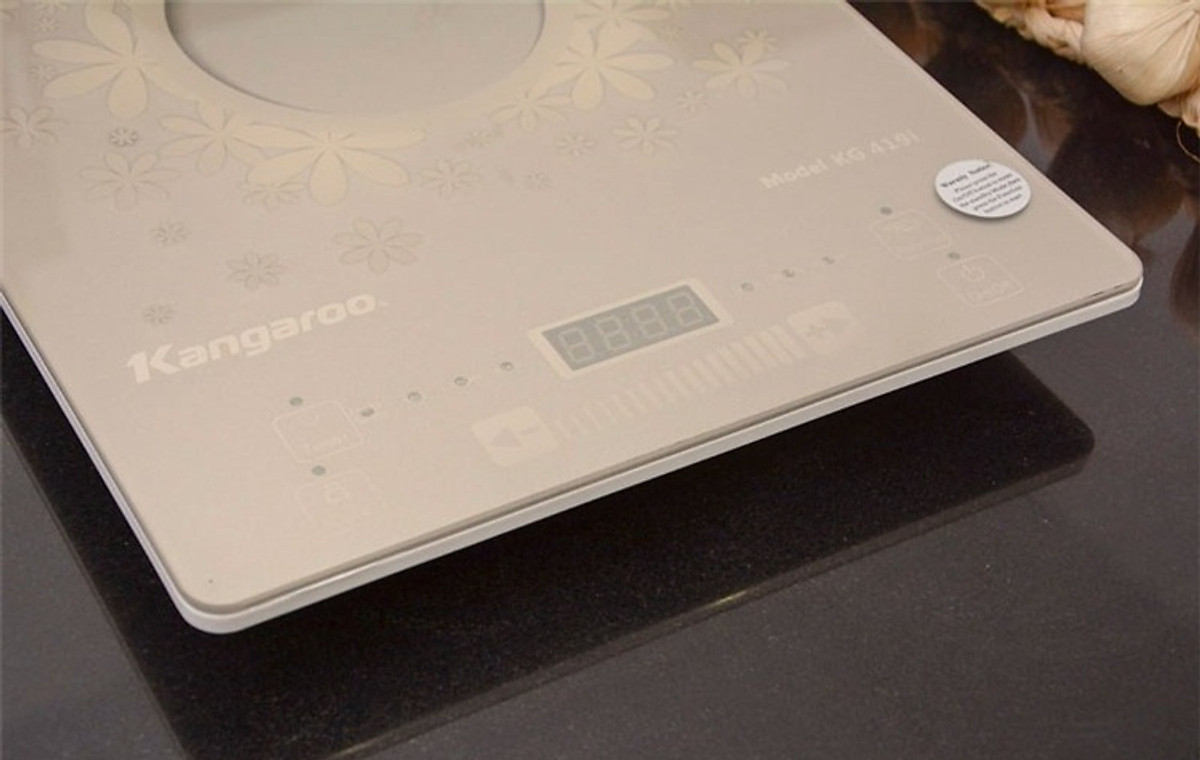 [VOUCHER 15%]Bếp từ KANGAROO KG419I, cs 2100W, cảm ứng, siêu mỏng, trắng