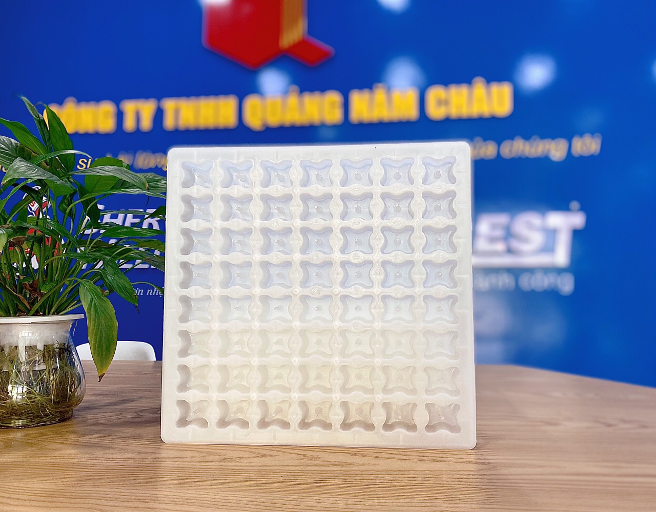 Khuôn đúc con kê bê tông CV25/30