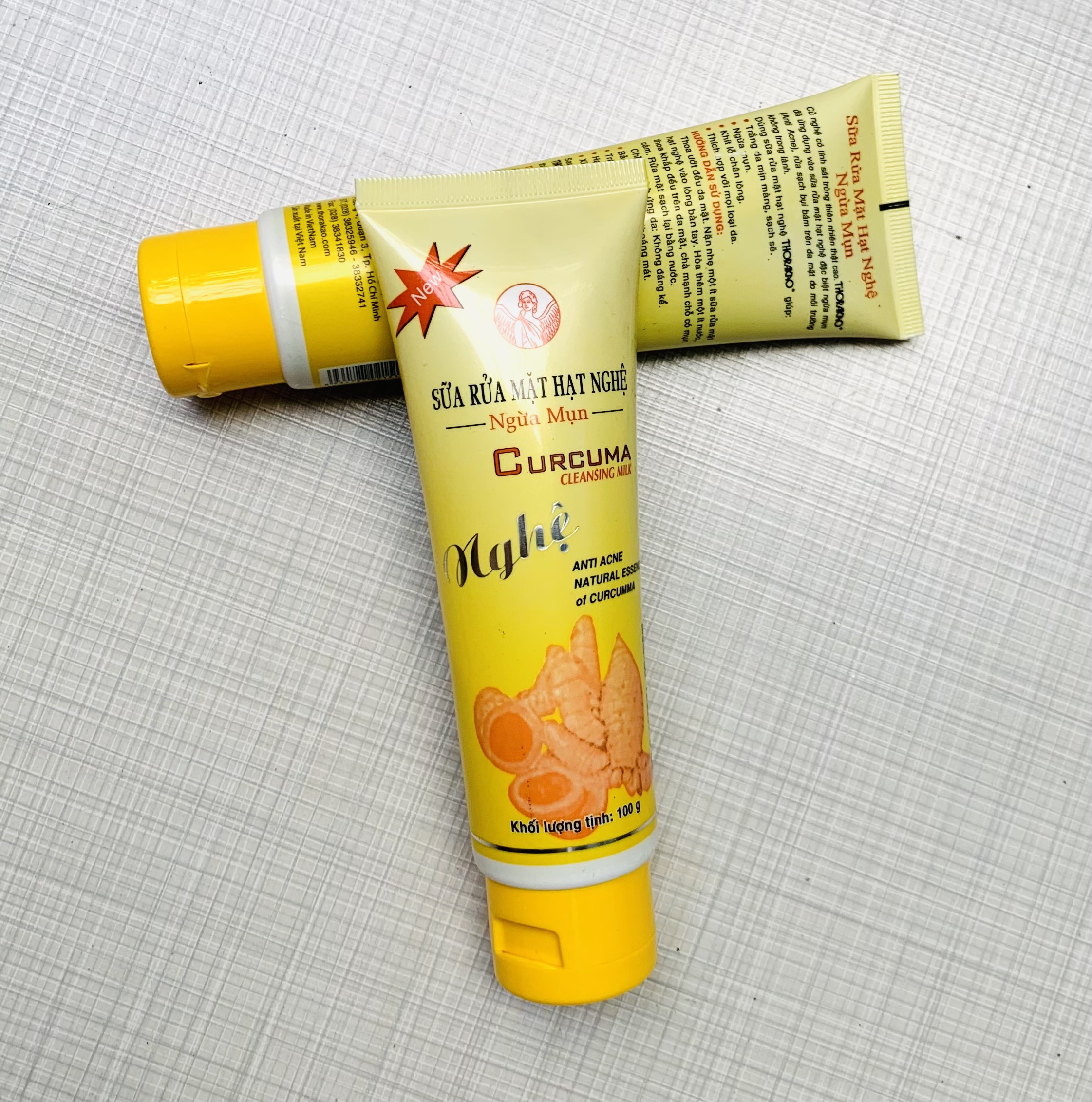 [HCM] 1 TUÝP SỮA RỬA MẶT HẠT NGHỆ ( NGHỆ CỦ HOẶC NGHỆ LÁ) THORAKAO 100G - CÓ 2 LỰA CHỌN