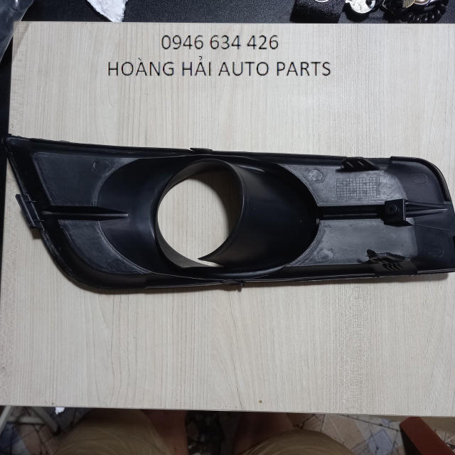 ỐP ĐÈN GẦM BÊN PHỤ (LƠ) CHEVROLET CRUZE 2008-2010