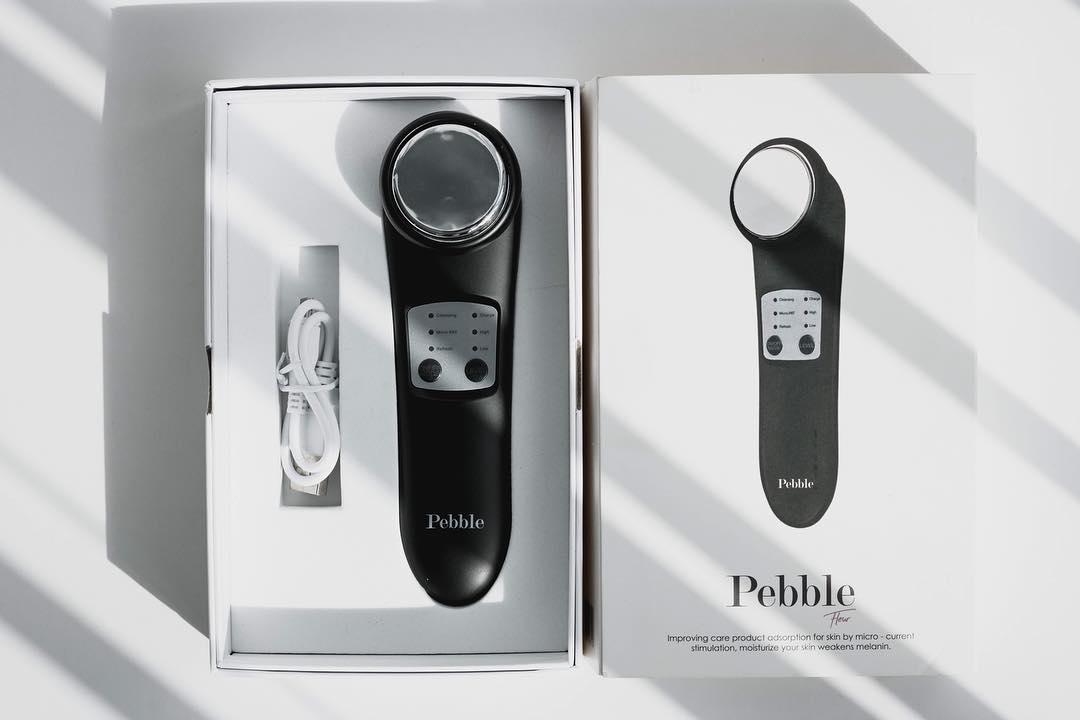 Máy Massage Mặt Pebble Fleur