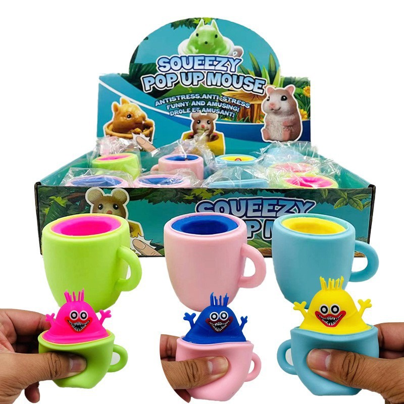Squishy con chuột trốn trong cái kén