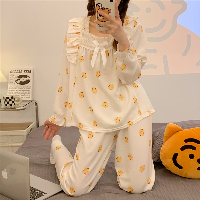 🌸🌸Bộ đồ ngủ Pyjama mềm mại cổ vuông ren đính nơ🌸🌸