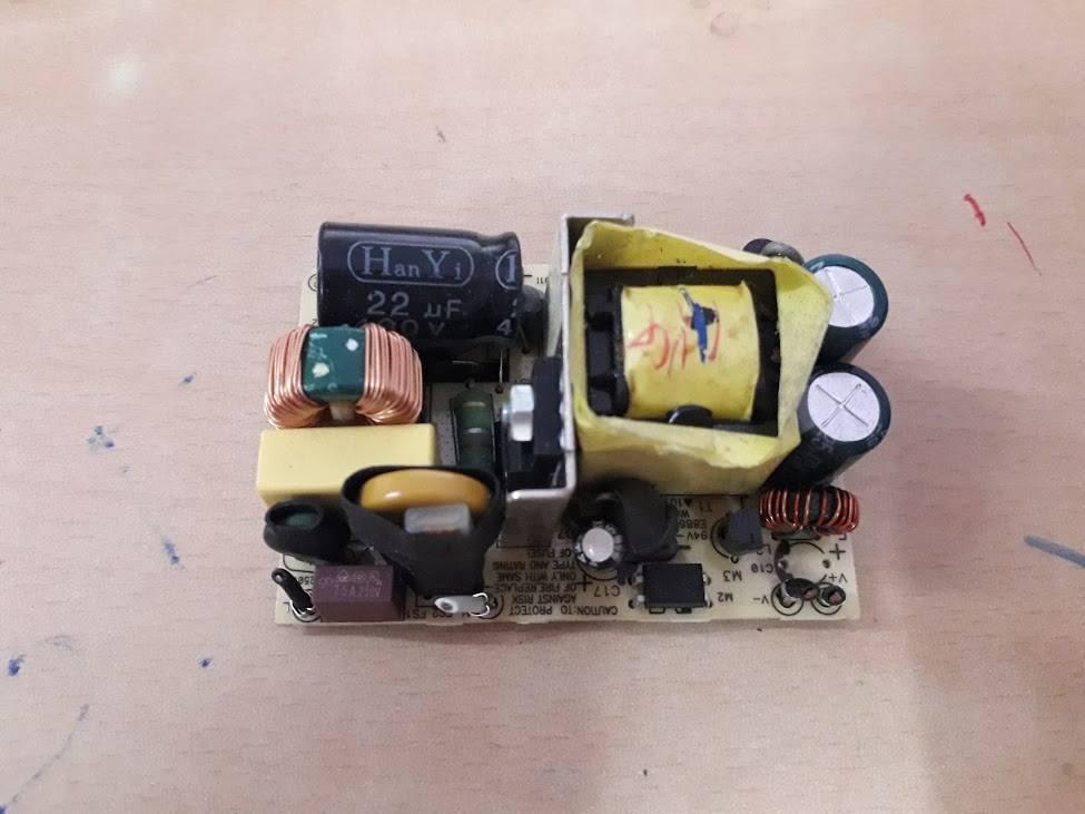 Nguồn rời 15V 2A