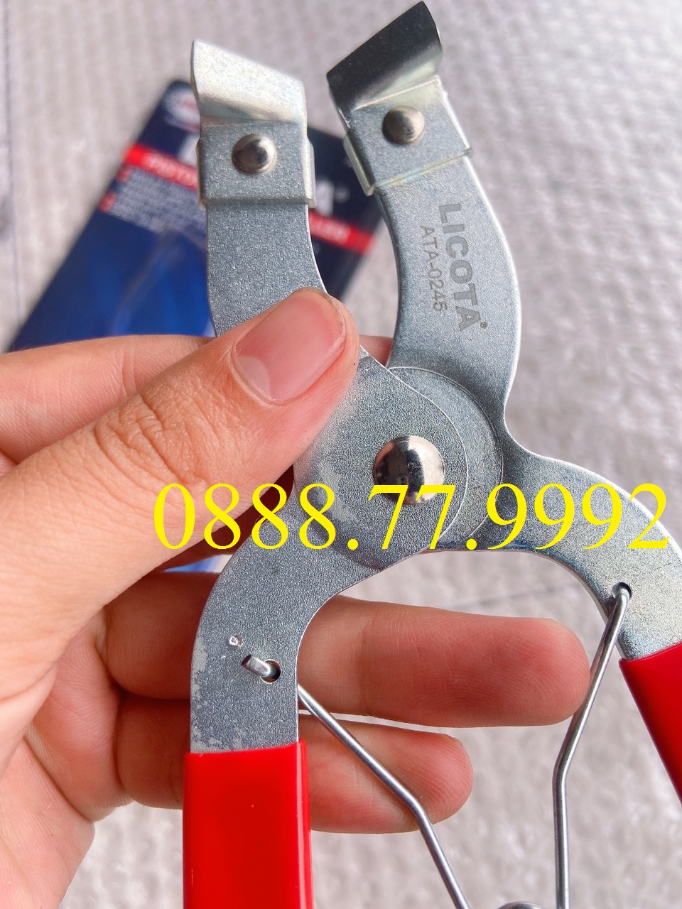Kìm vô bạc piston 1.2-6.3mm Licota - ATA-0245