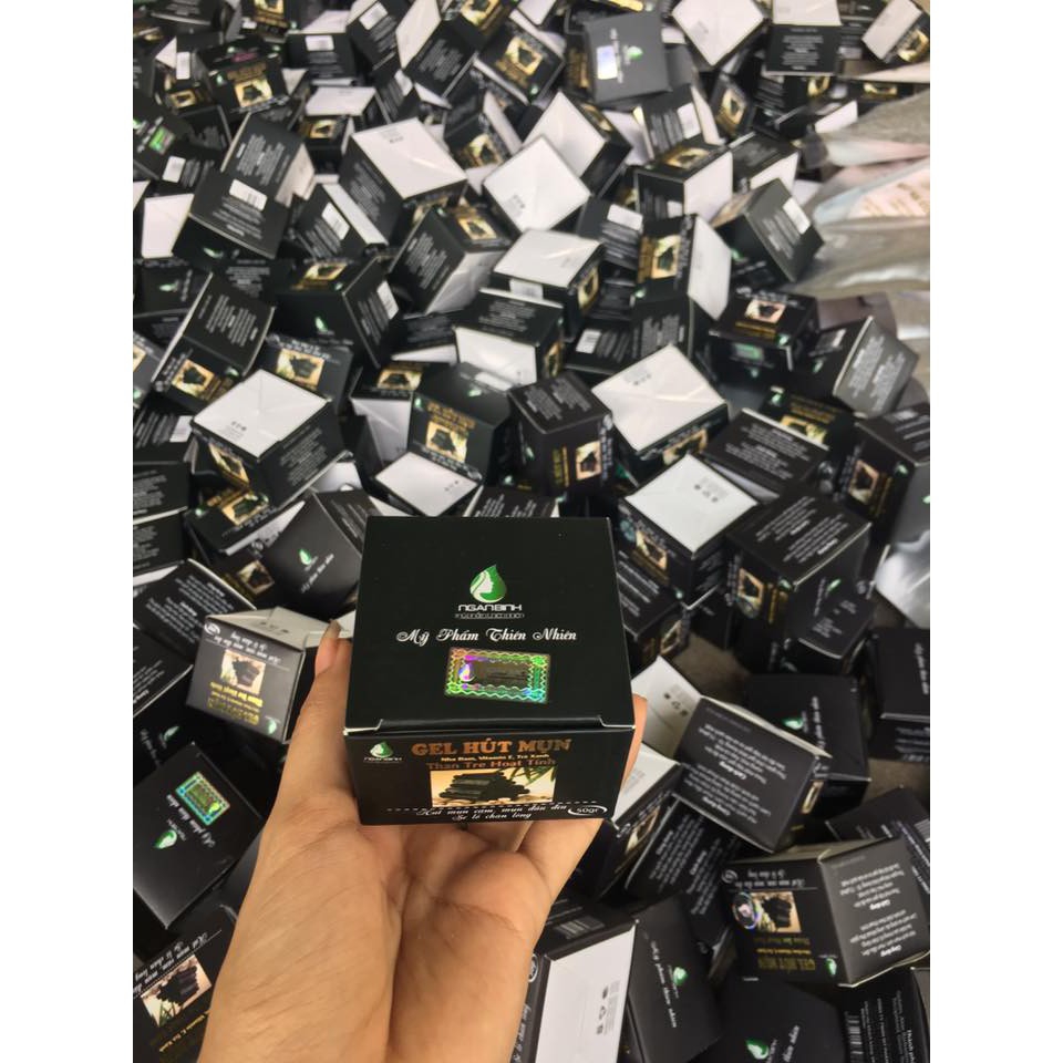 GEL HÚT MỤN THAN TRE HOẠT TÍNH