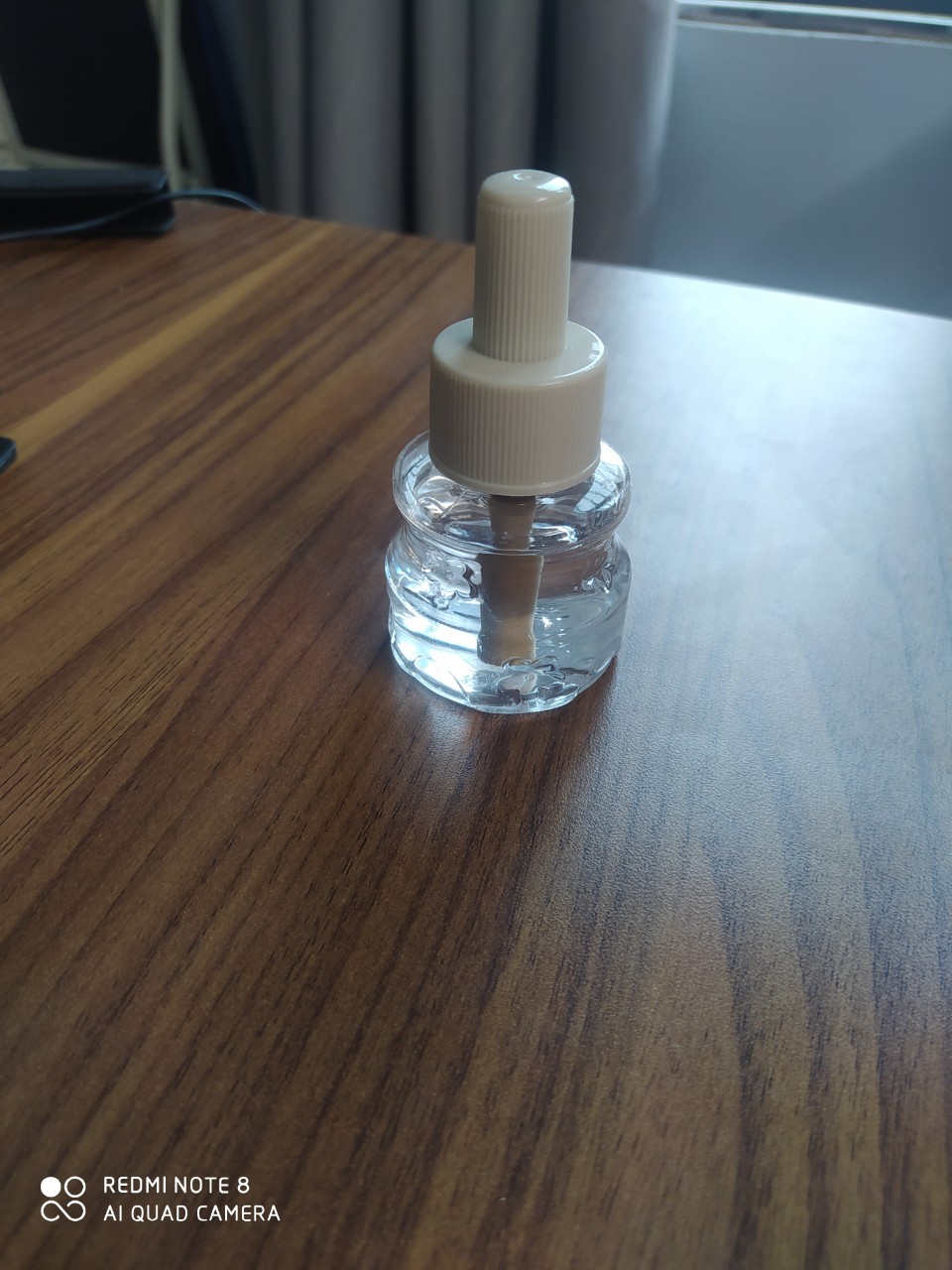 Máy xông tinh dầu  PAPA- Máy đuổi muỗi- Tặng kèm lọ tinh dầu