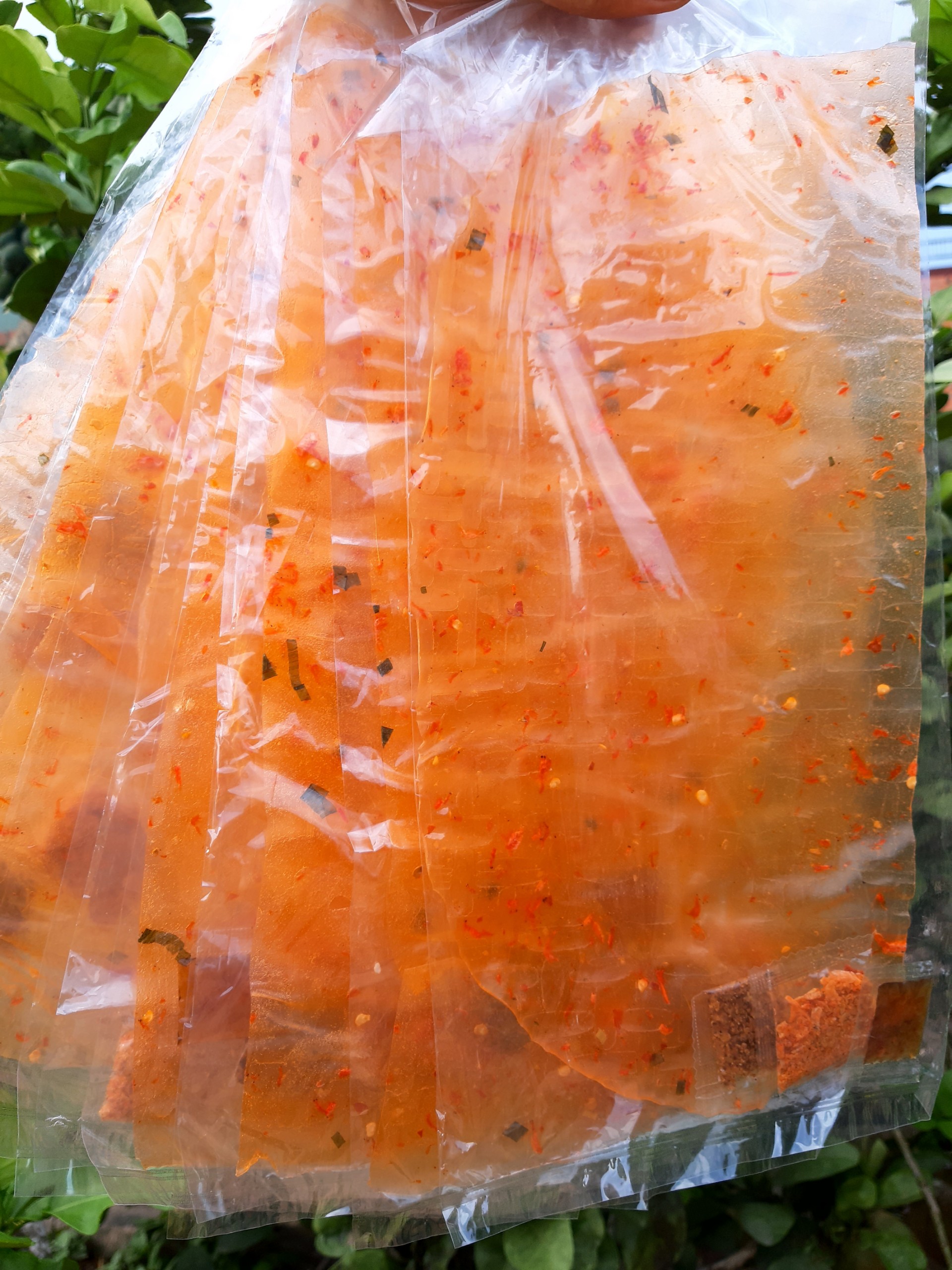 xâu bánh dẻo tôm me ngon rẻ( xâu 13 bịch)