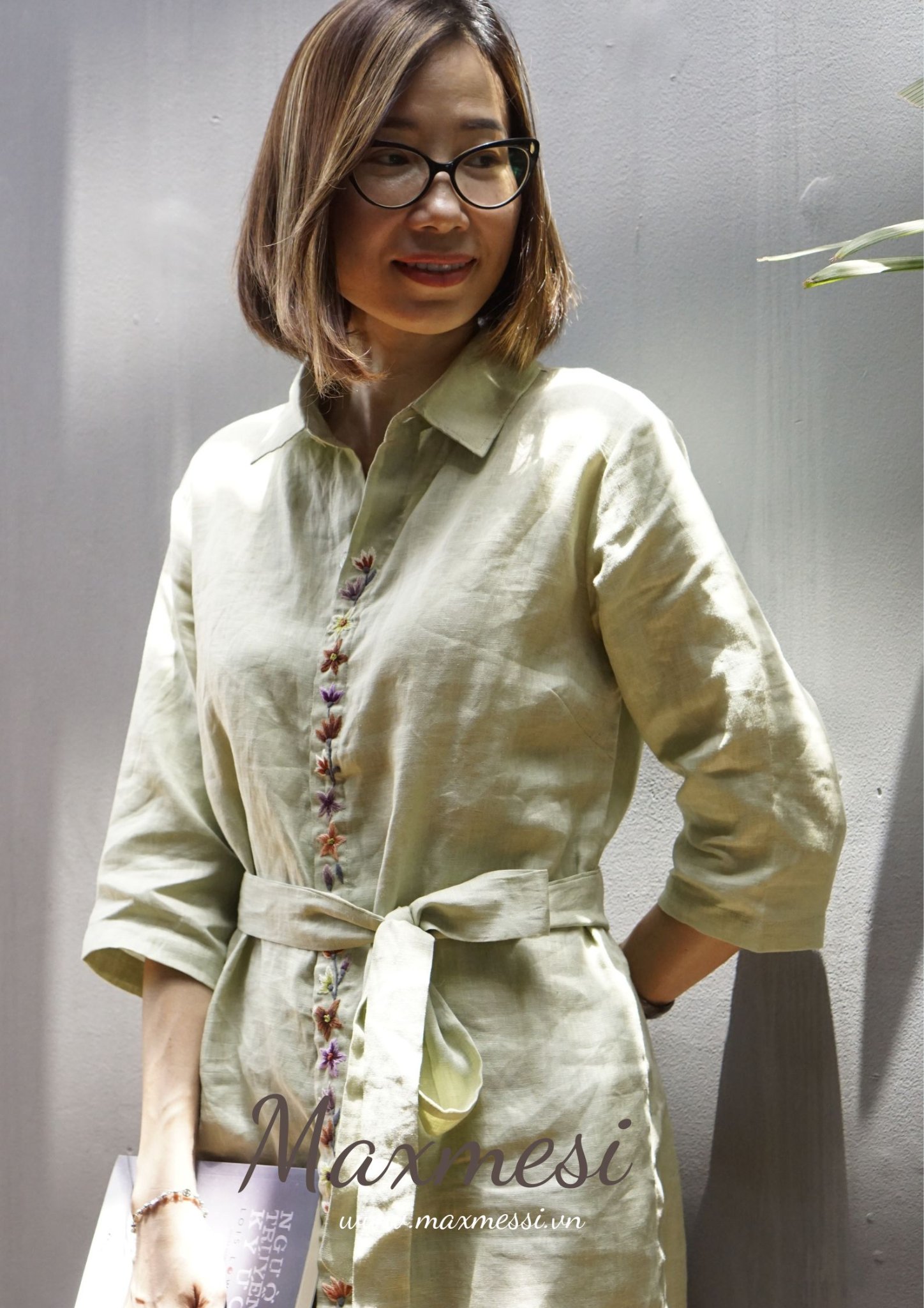 Đầm linen thêu tay ANGELA - MaxMessi