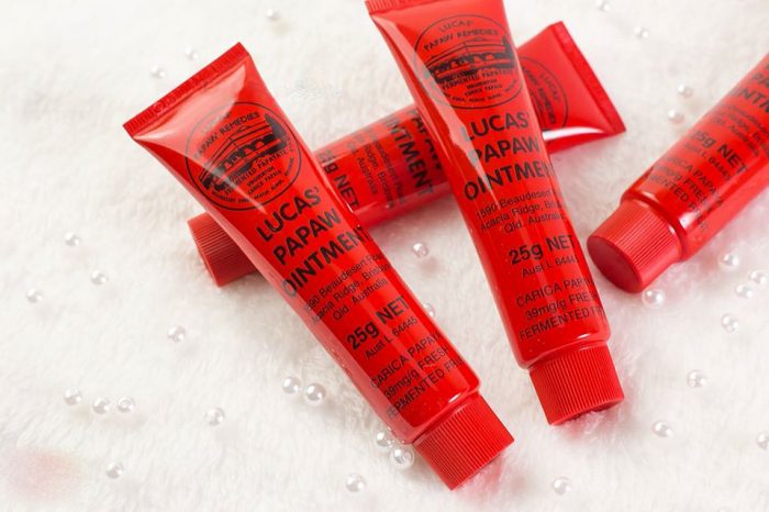 Tuýp Lucas Papaw  Đỏ Tinh Chất Đu Đủ Đa Công Dụng 25g Date Mới Mờ Rạn Khô Môi