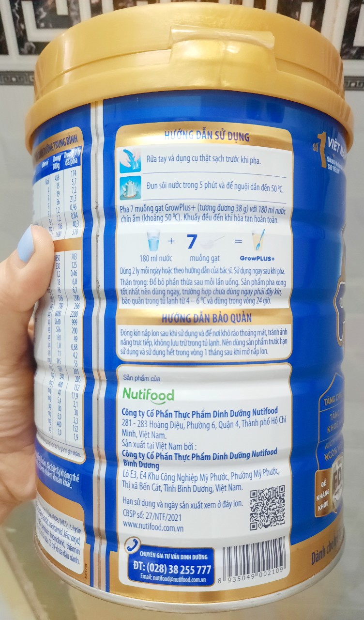 Sữa Nutifood grow plus xanh 900