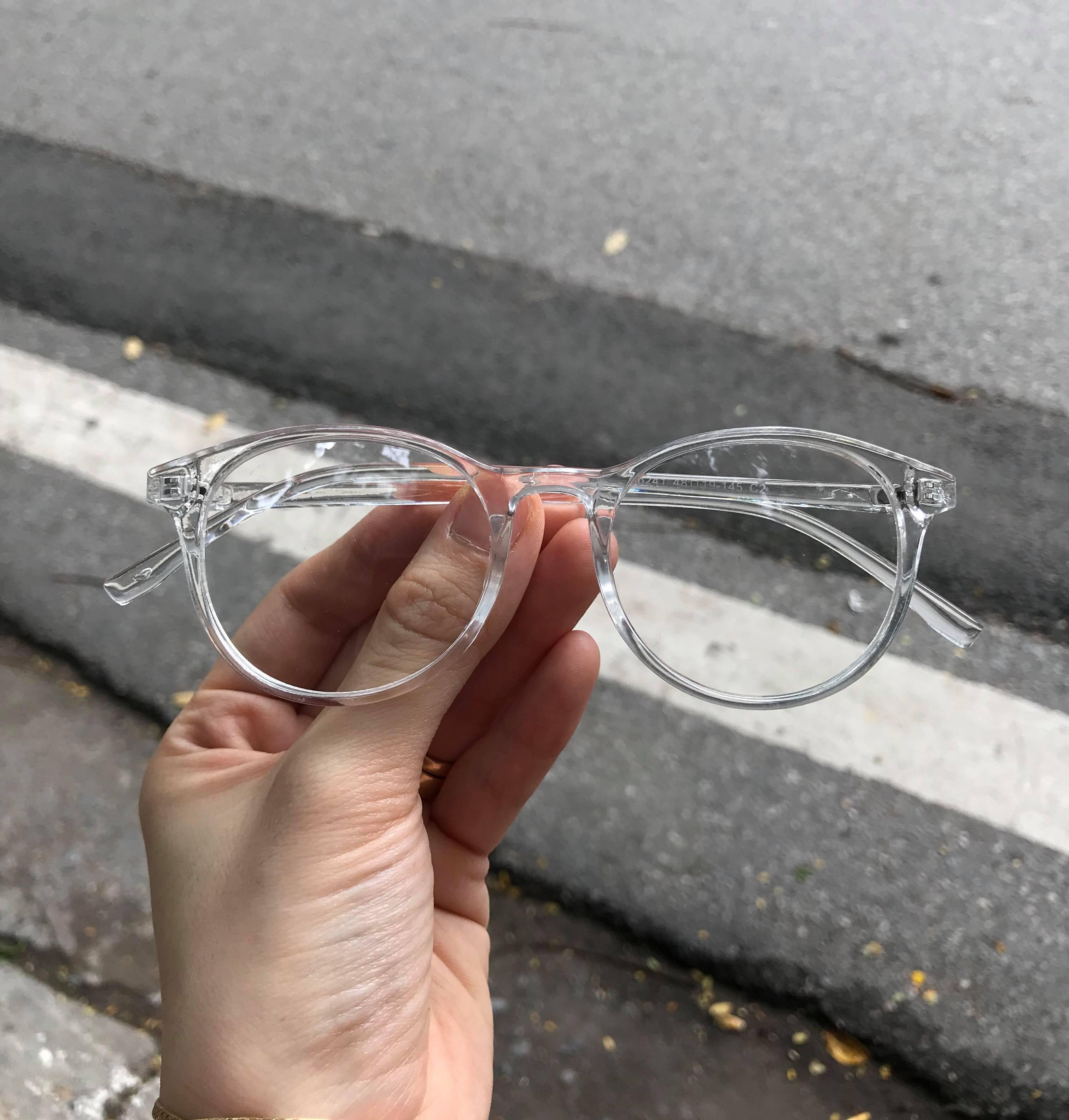 Kính Trong suốt Mắt tròn nhựa dẻo