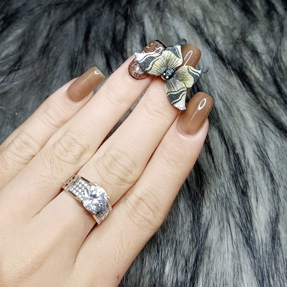 Bướm 5D sắc nét đính móng B01