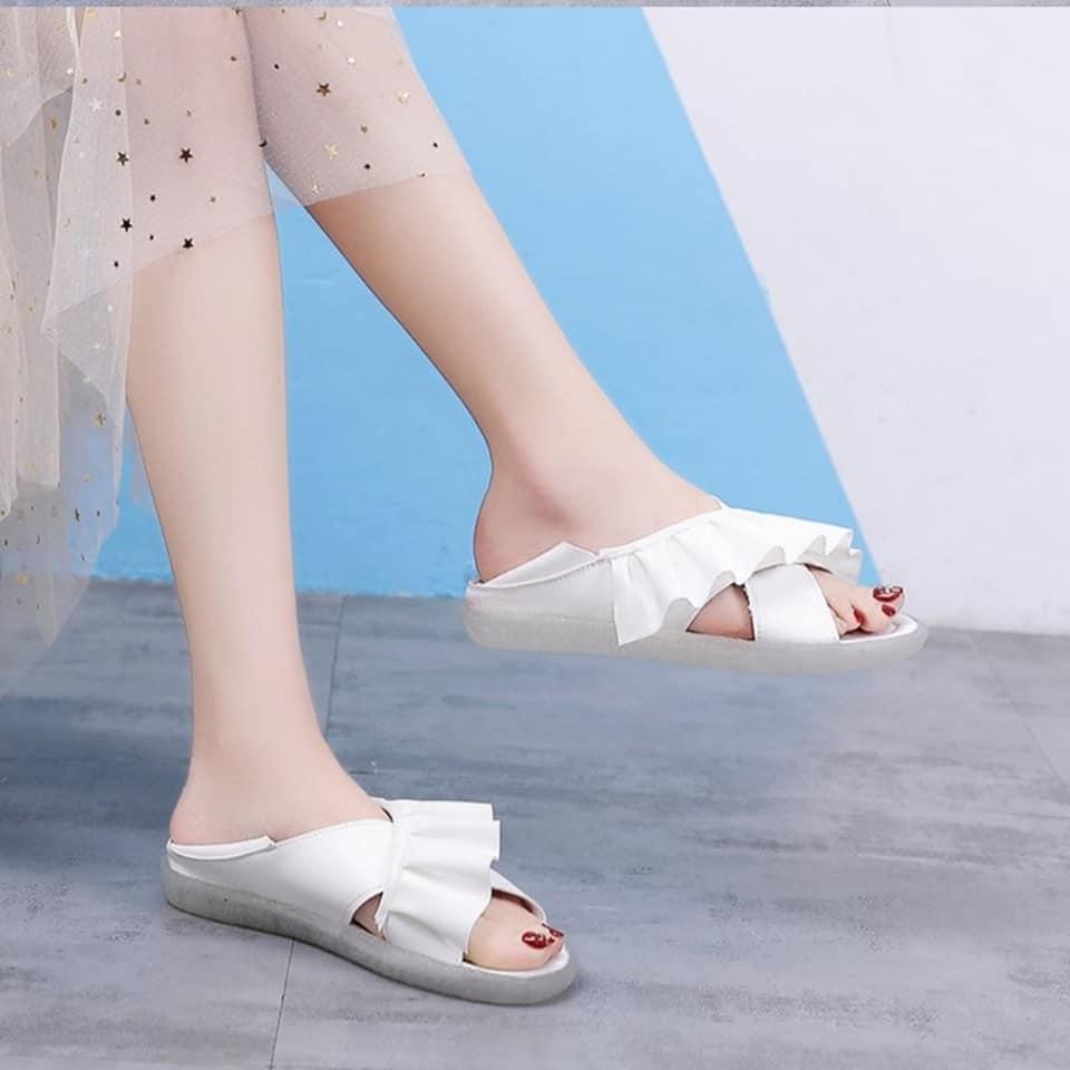 [HCM]Sandal quai chéo đế gân bò cao cấp