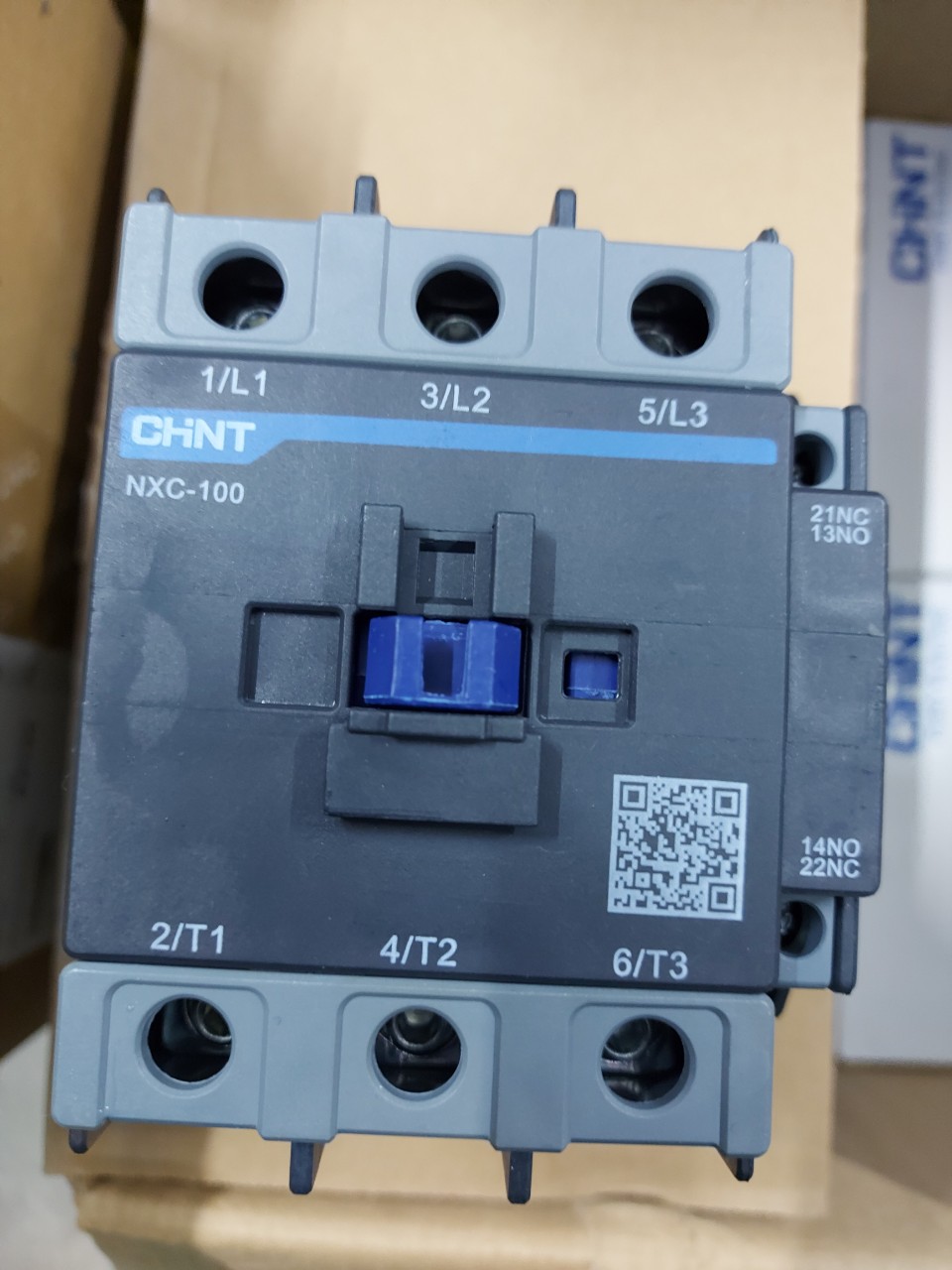 Khởi động từ CHINT NXC 100A-220V
