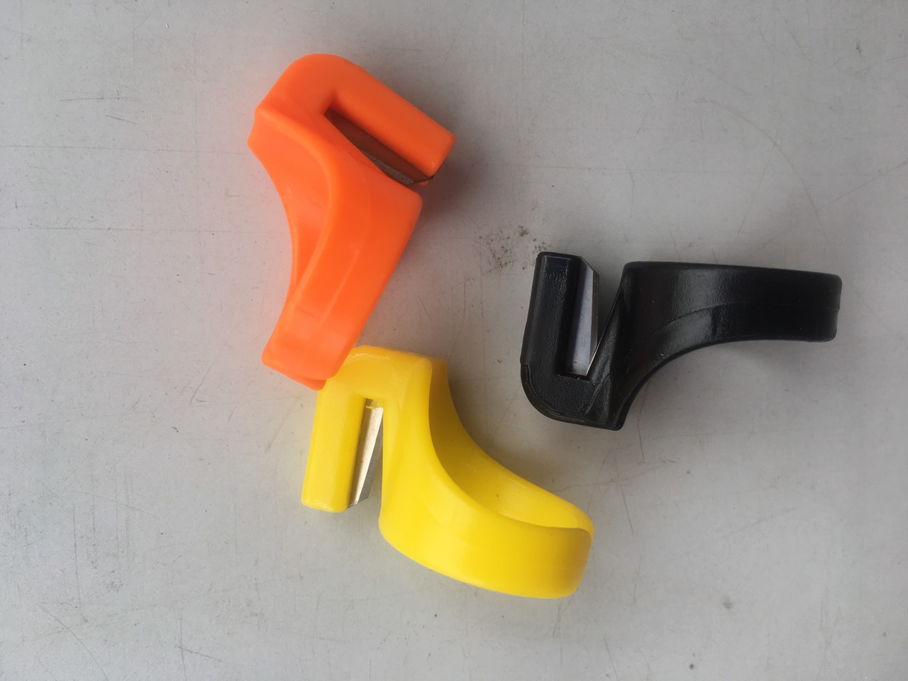 combo 3 nhẫn cắt chỉ tiện lợi