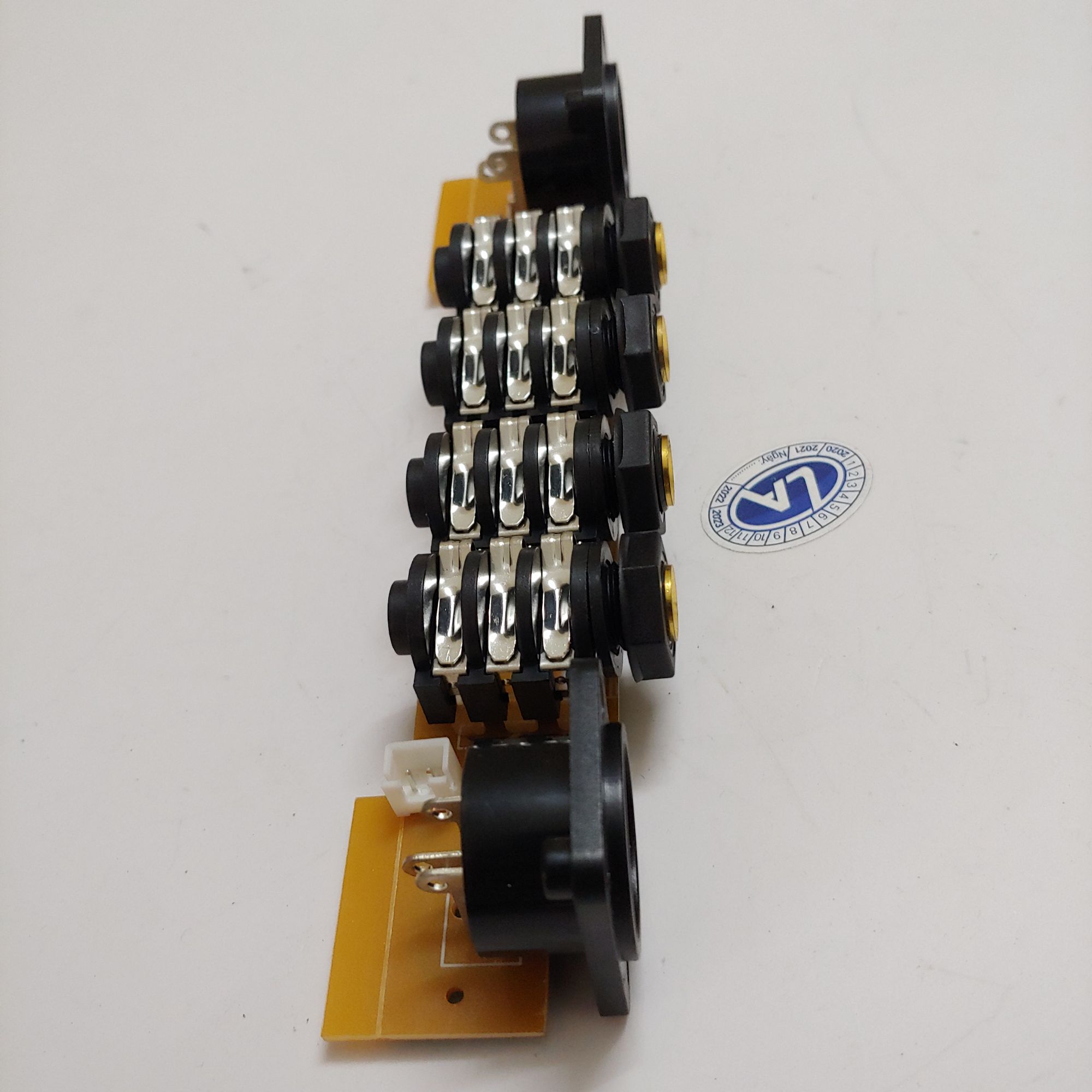 mạch input cho đẩy 2u  3 u