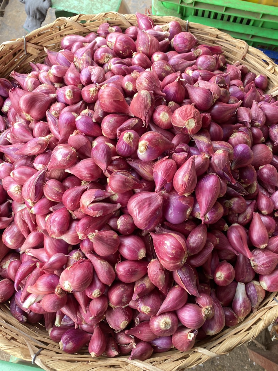 hành tím ấn độ loại 1 đạt chuẩn ngon,rẻ,(tỏi tím bắc,hành tím phan rang,tiêu,ớt bột)