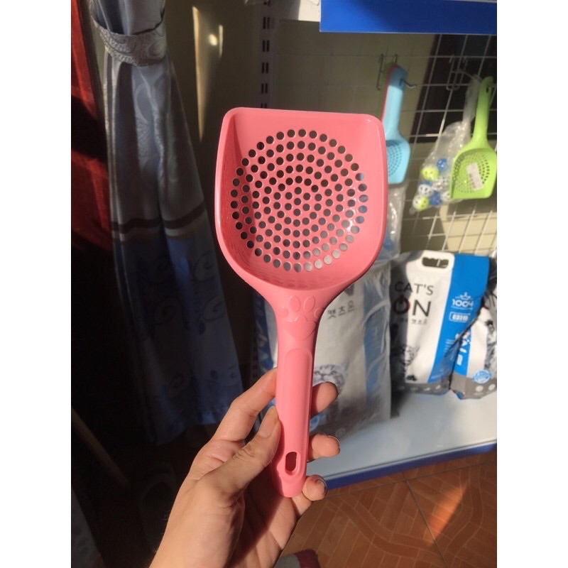 Xẻng xúc cát vệ sinh cho Mèo lỗ tròn