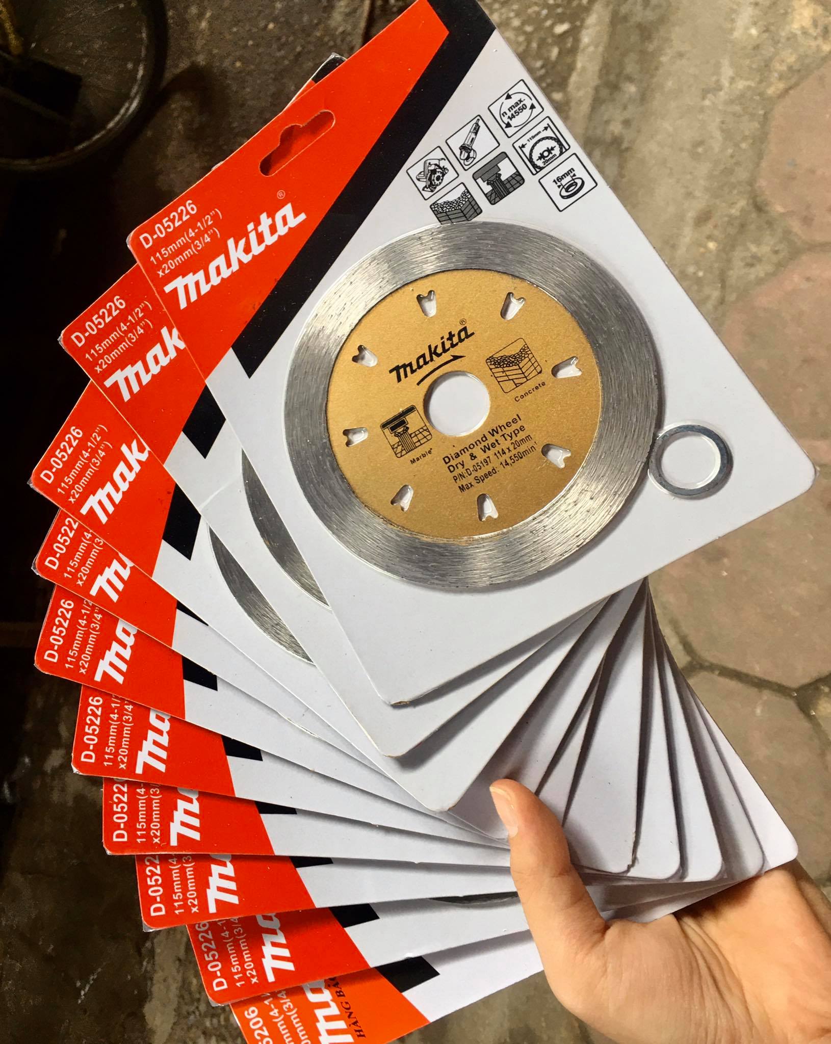 1 hộp 10 lưỡi cắt gạch