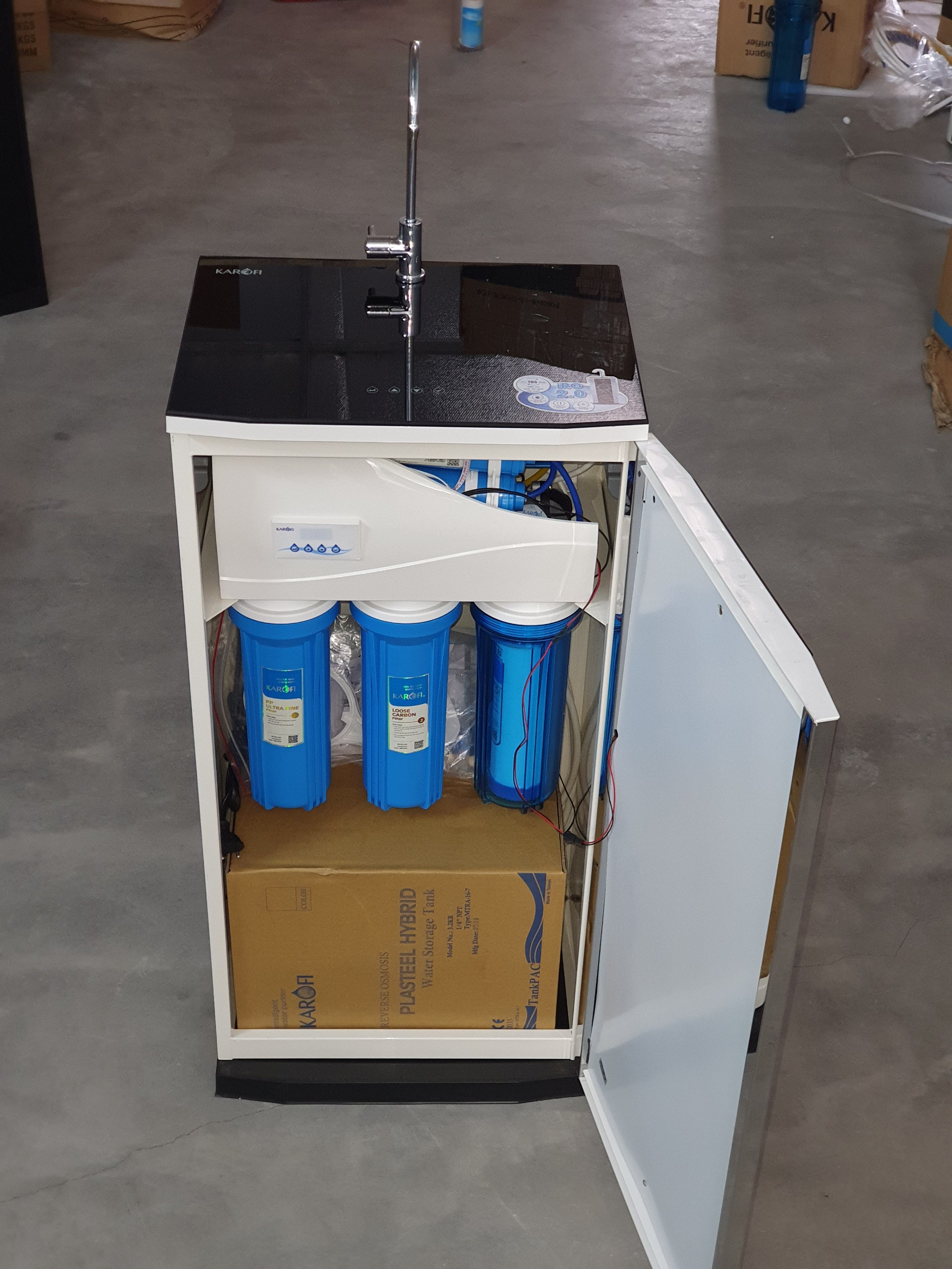 [Trả góp 0%]Máy lọc nước RO KAROFI iRO 2.0 K9IQ-2 (9 cấp lọc - Đèn UV diệt khuẩn)