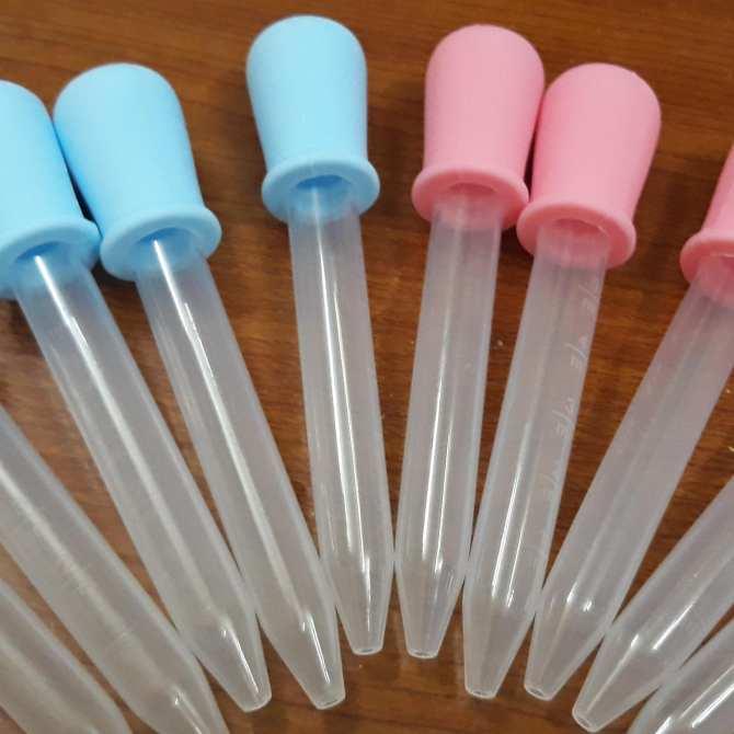 Ống hút sữa mềm dành cho bé lười ăn