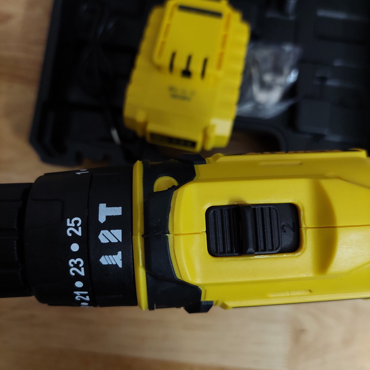 [ HÀNG CAO CẤP ]  MÁY KHOAN PIN DW 72V CÓ ĐÈN BÁO PIN