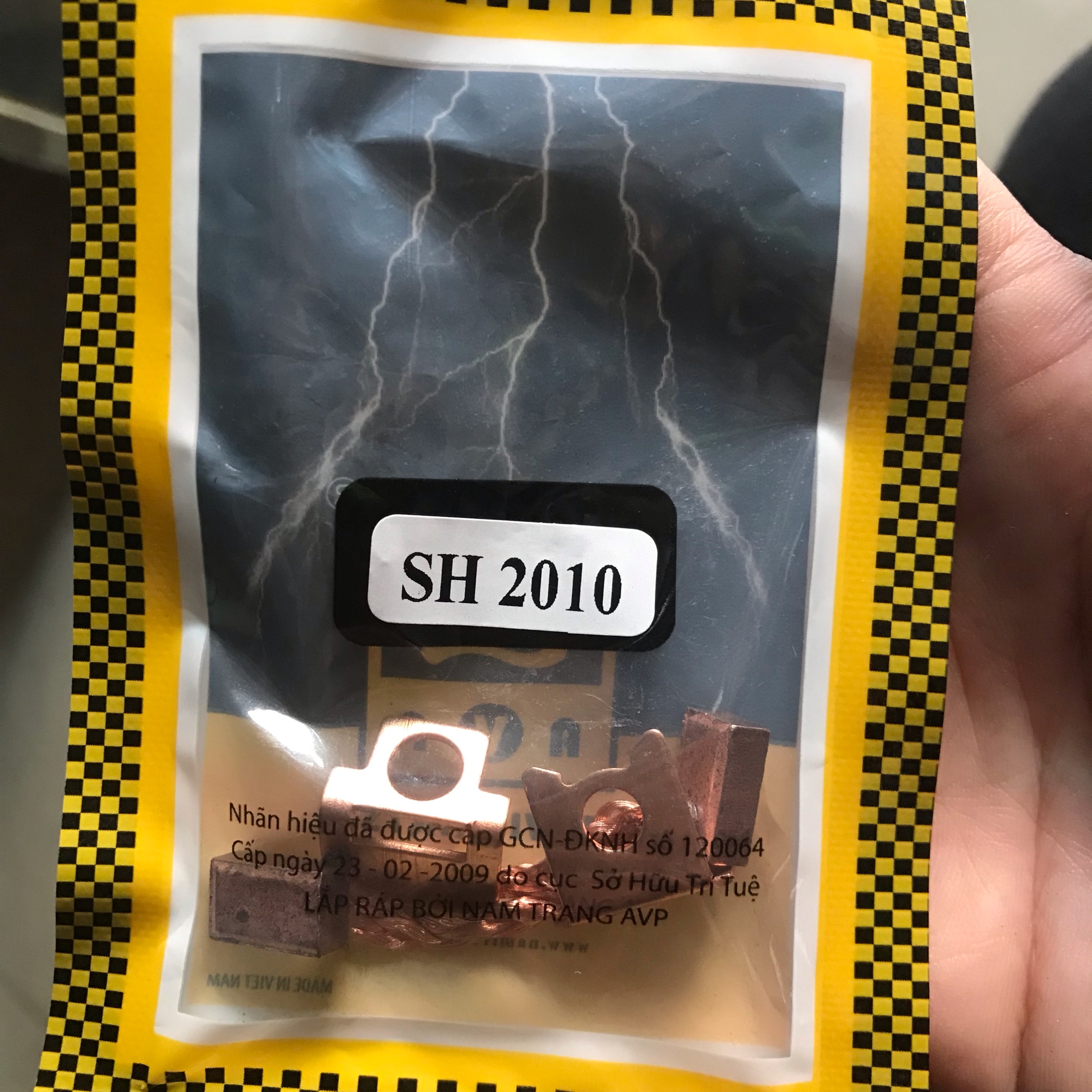 Than đề xe sh ý đời 2010 trở lên
