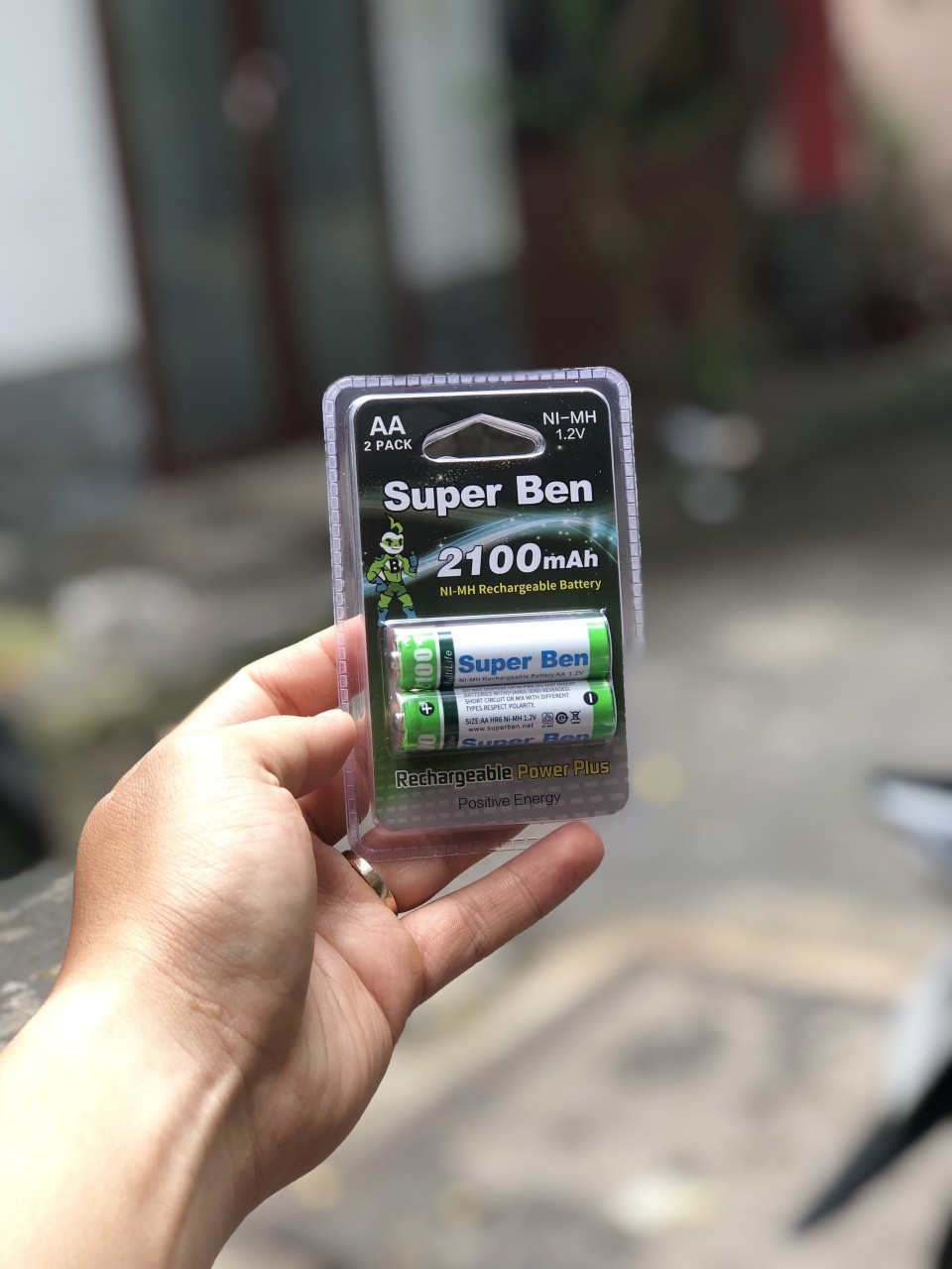 Bin sạc AA SupperBen  2100MA-Bin sạc micro rẻ-Bin micro