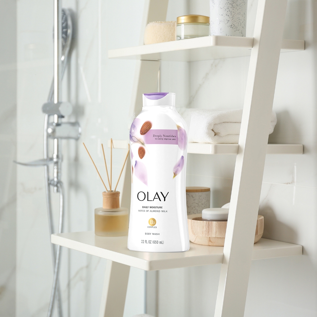 Sữa Tắm Dưỡng Da Olay Dưỡng Ẩm Với Hạnh Nhân 650ml
