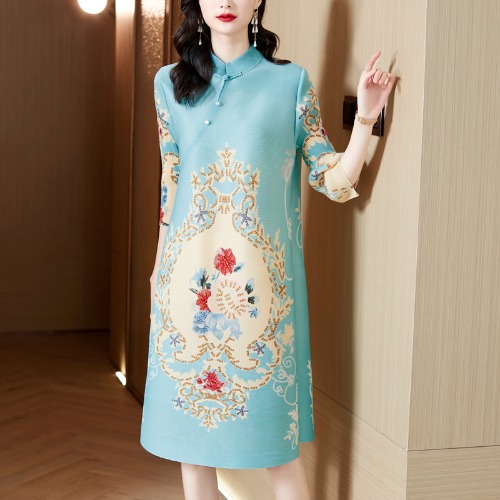 Trang phục nữ thời trang phong cách trung quốc miake váy liền sườn xám cách tân cỡ lớn xếp ly cho mẹ khí chất cổ điển mẫu mới