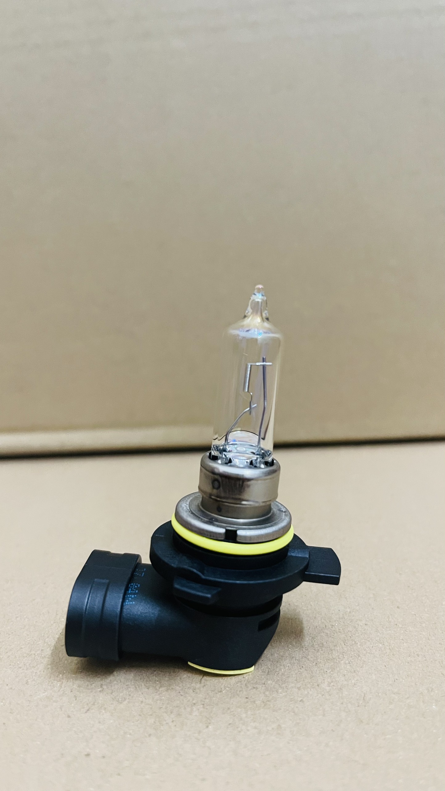 Bóng đèn Halogen Philips HIR2 LL 9012 12V 55W nhập khẩu Đức