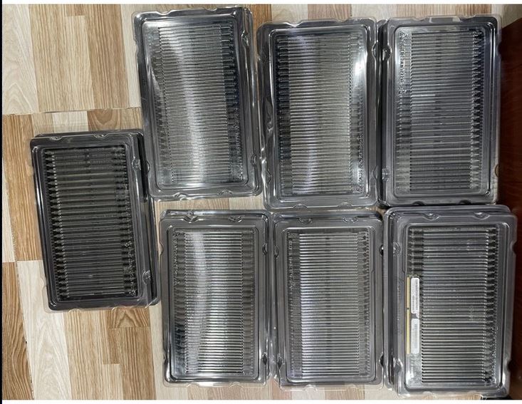 [HCM]Khay đựng ram PC - Có nắp đậy.