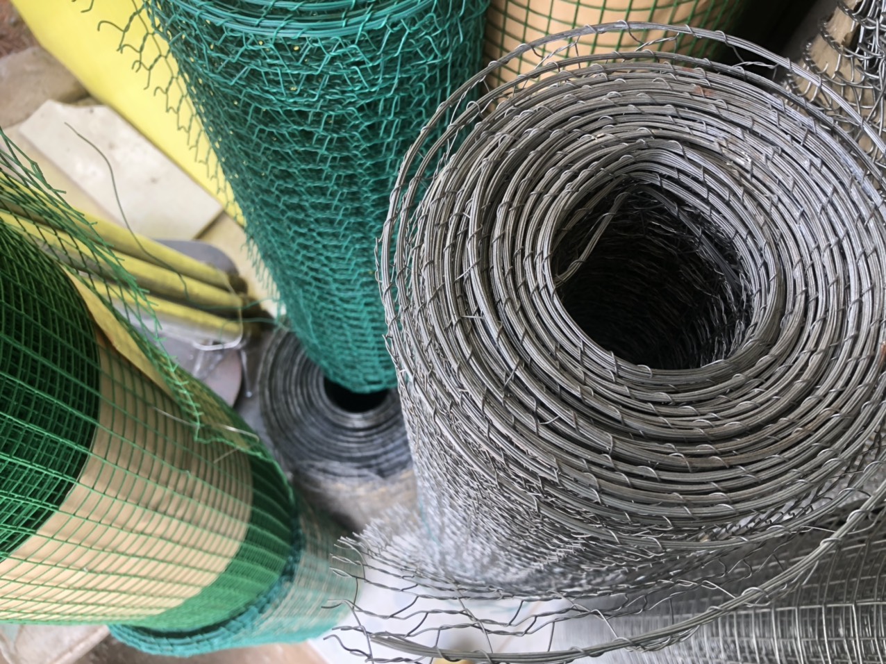 Lưới mắt cáo sắt 100cm