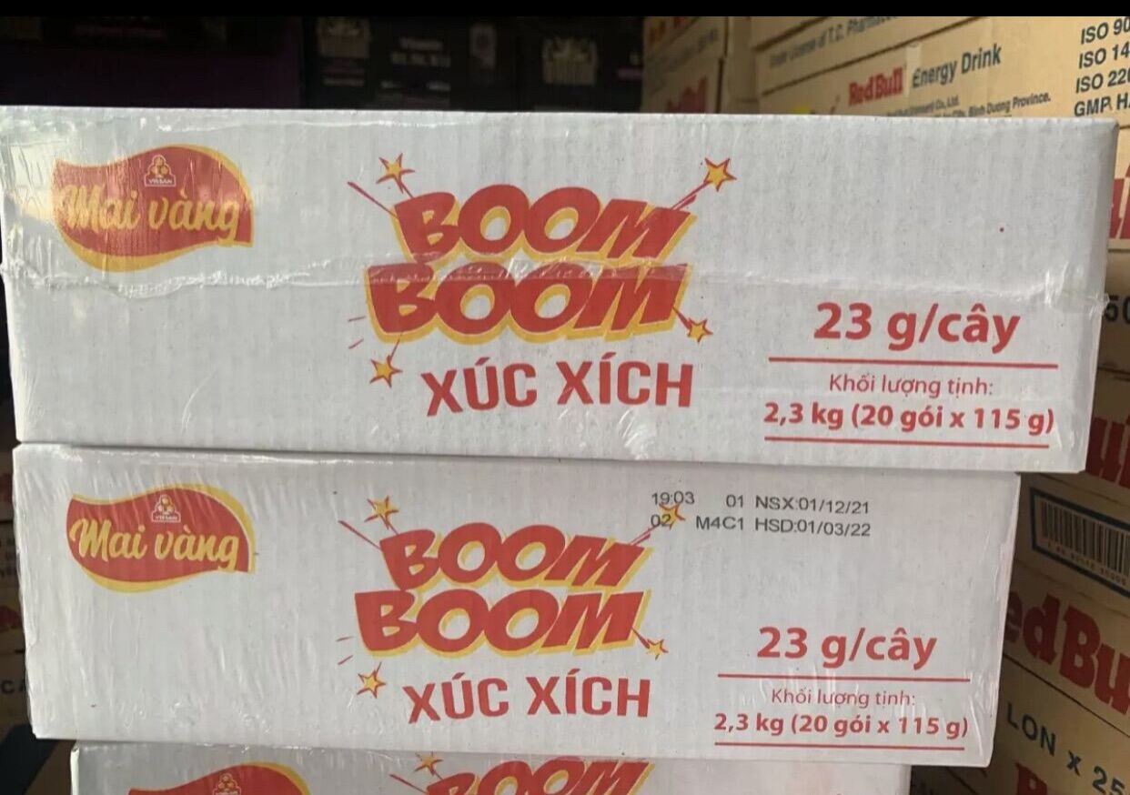 1 Thùng xúc xích boom boom vissan (100 cây x 23g).