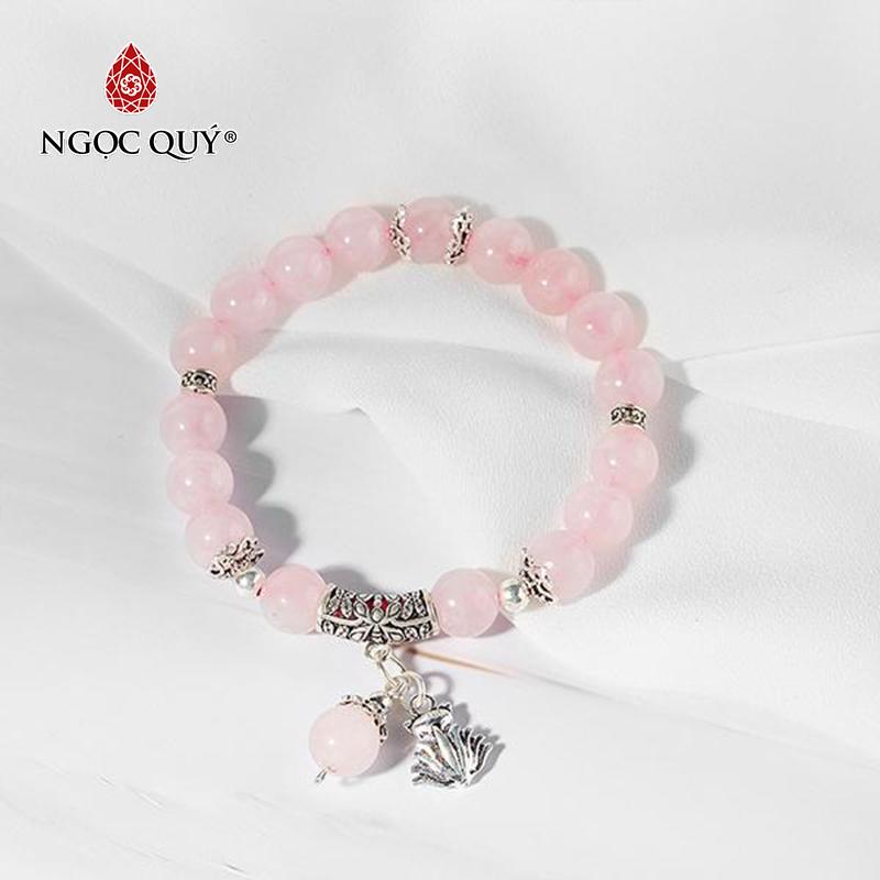 Vòng tay đá thạch anh hồng phối charm bạc hồ ly 9 đuôi - Ngọc Qúy Gemstones