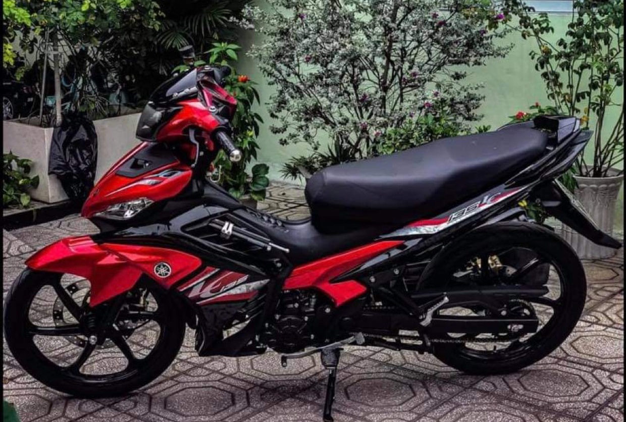 Tem exciter 135 đỏ đen LC v6