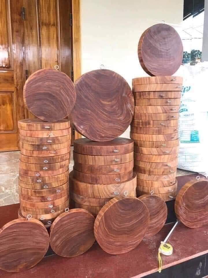 Wooden Cutting Board, 100% Wood, 25cm Thick, 4cm Thick