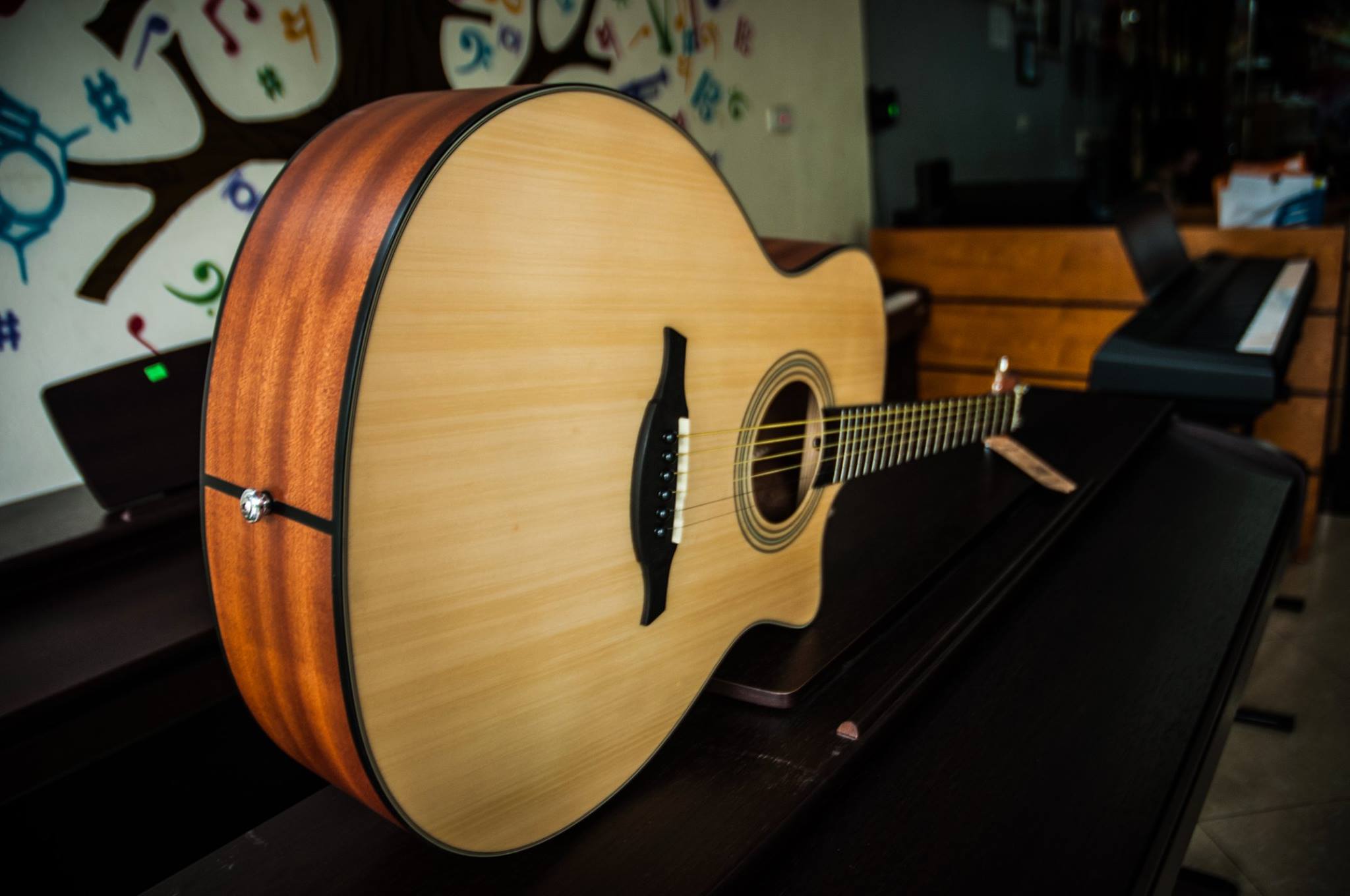 Đàn guitar acoustic Rex RA1C-NM Chính Hãng Singapore