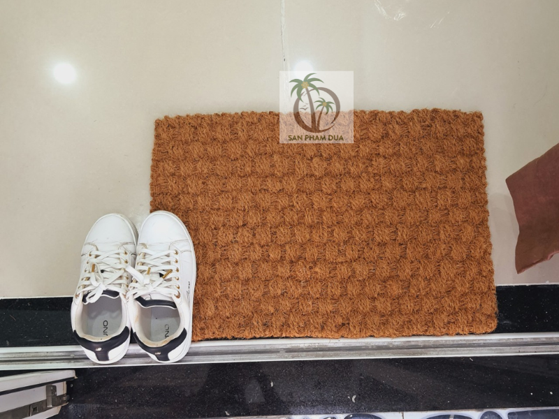 Thảm chùi chân đan bằng xơ dừa 40 x 60cm