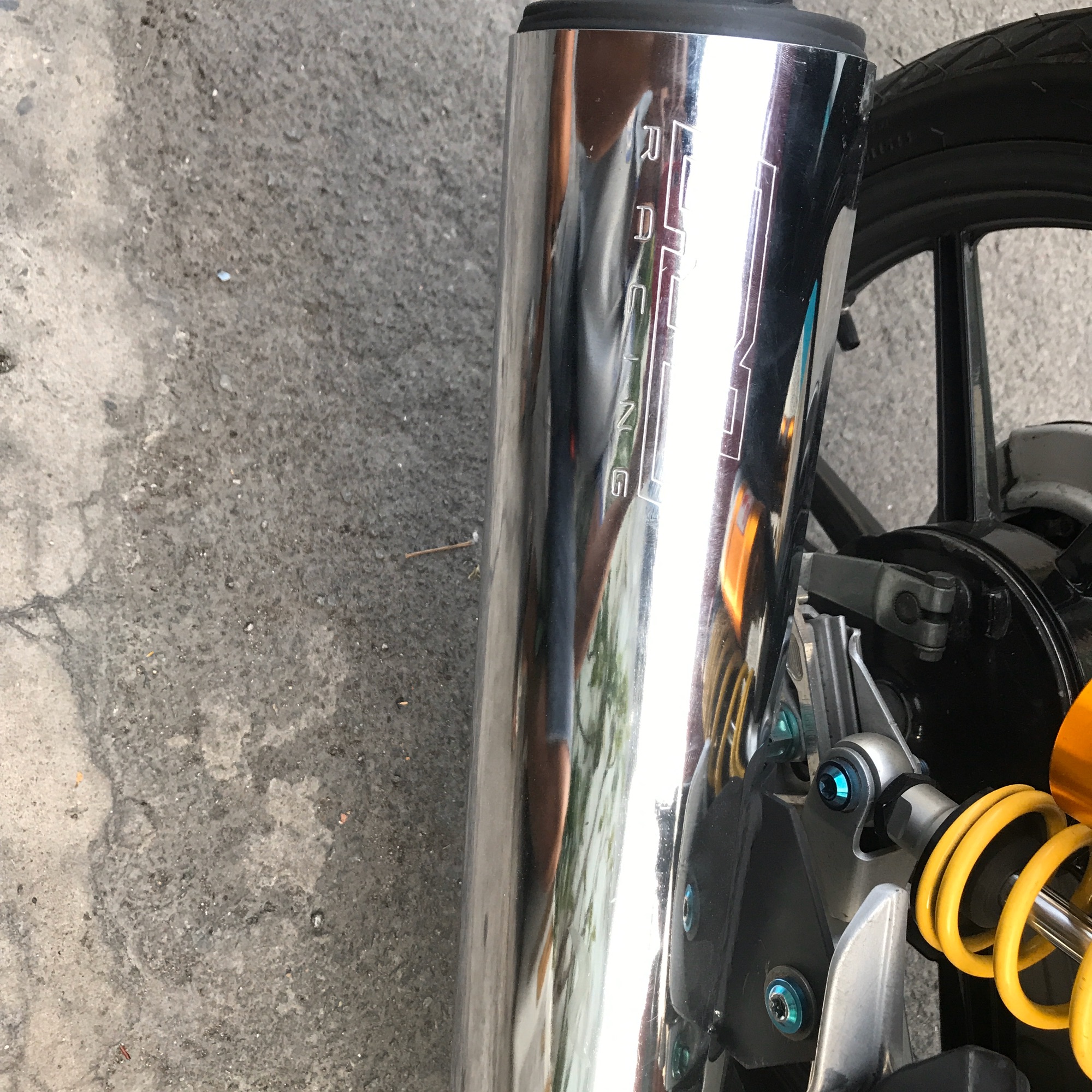 [HCM]Pô cbr redleo (Chỉ có Pô không kèm Cổ)