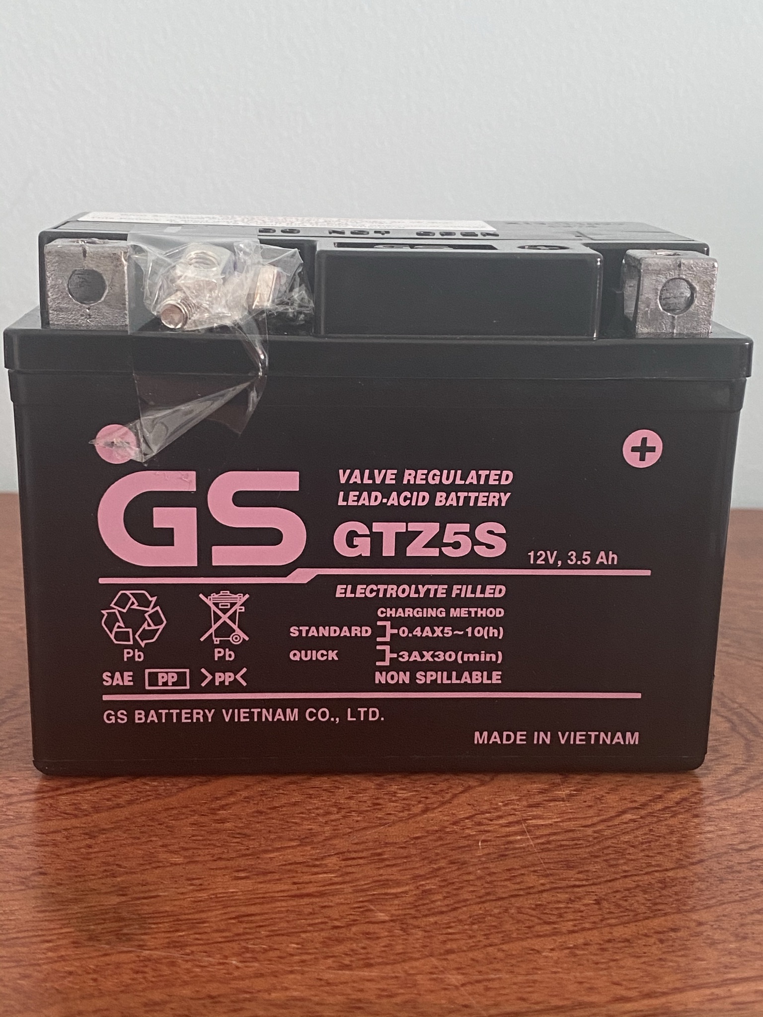 Bình ắc quy xe máy GS GTZ5S 12V - 3.5Ah